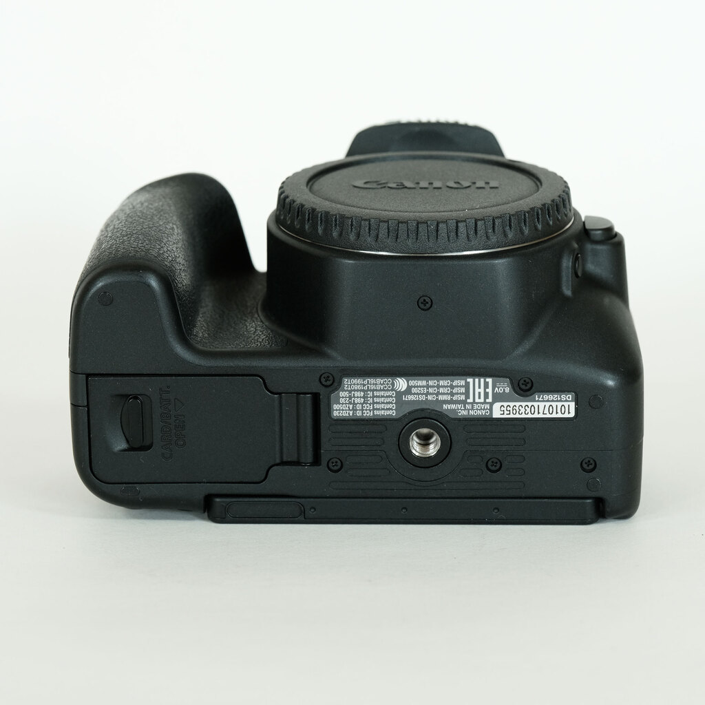Canon EOS Kiss X9 Canon EOS Kiss X9