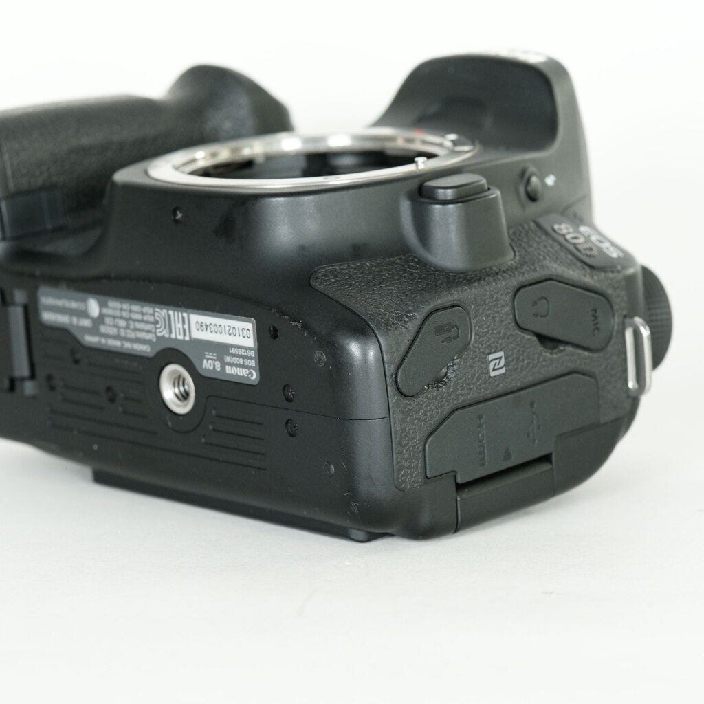 Canon EOS 80D