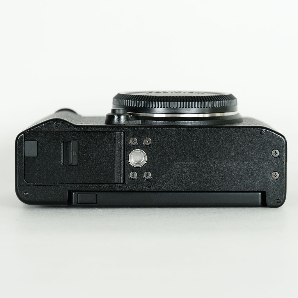 FUJIFILM X-M5 FUJIFILM X-M5
