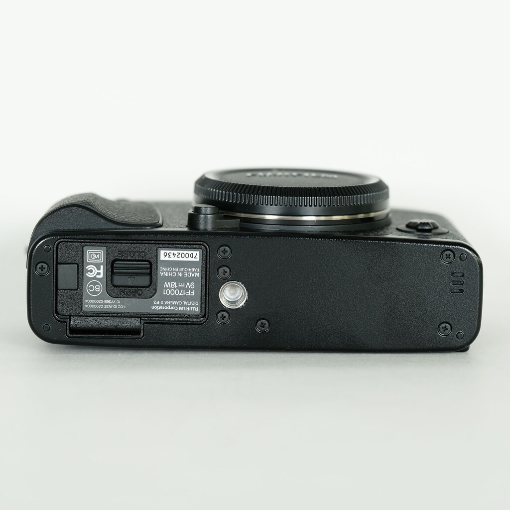 FUJIFILM X-E3 FUJIFILM X-E3