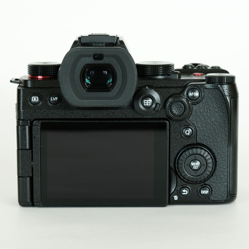 Panasonic LUMIX S5II DC-S5M2の出品 | ONE SCENE（ワンシーン）