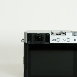 FUJIFILM X-E4 FUJIFILM X-E4