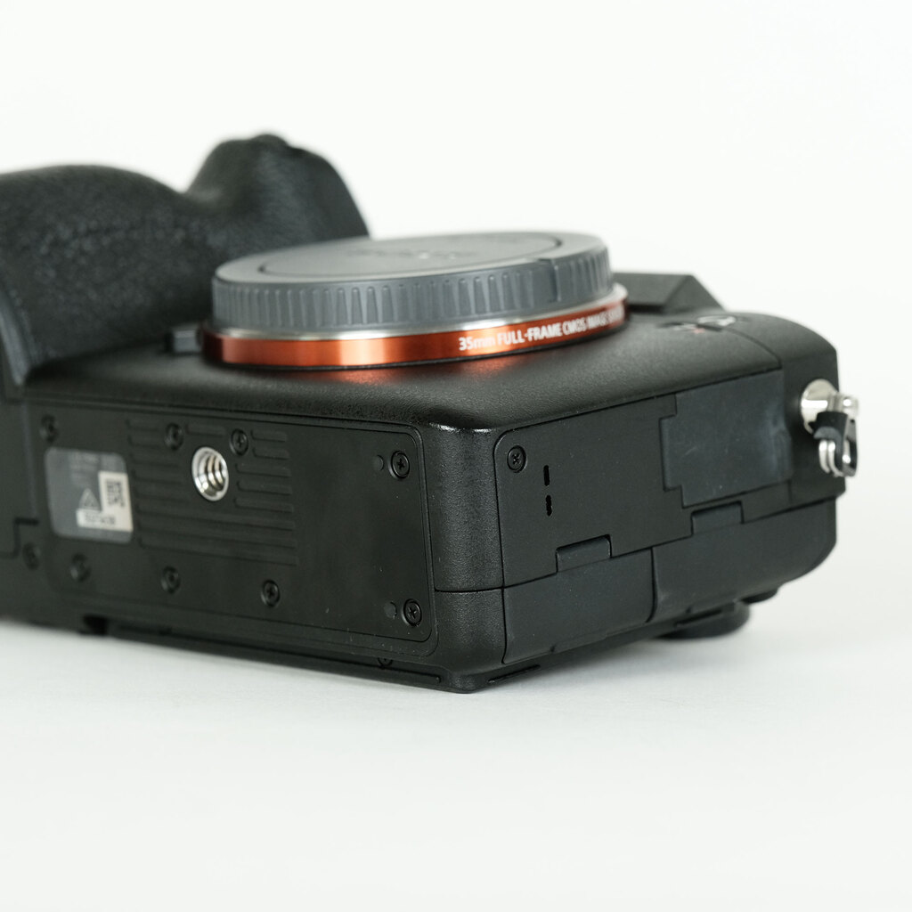 SONY α7R IV(ILCE-7RM4) SONY α7R IV(ILCE-7RM4)