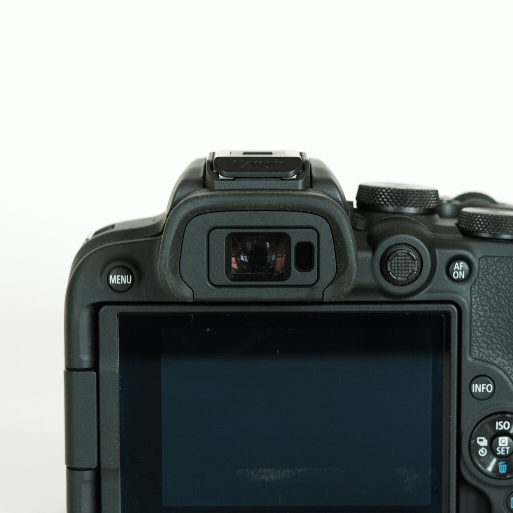 Canon EOS R10 Canon EOS R10
