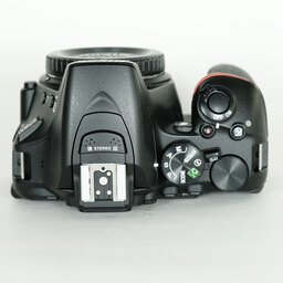 Nikon D5600 Nikon D5600