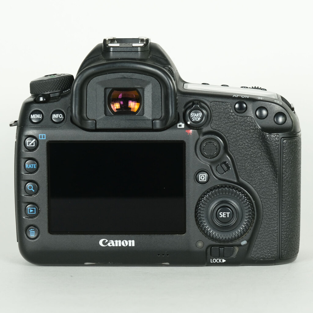 Canon EOS 5D Mark IV Canon EOS 5D Mark IV