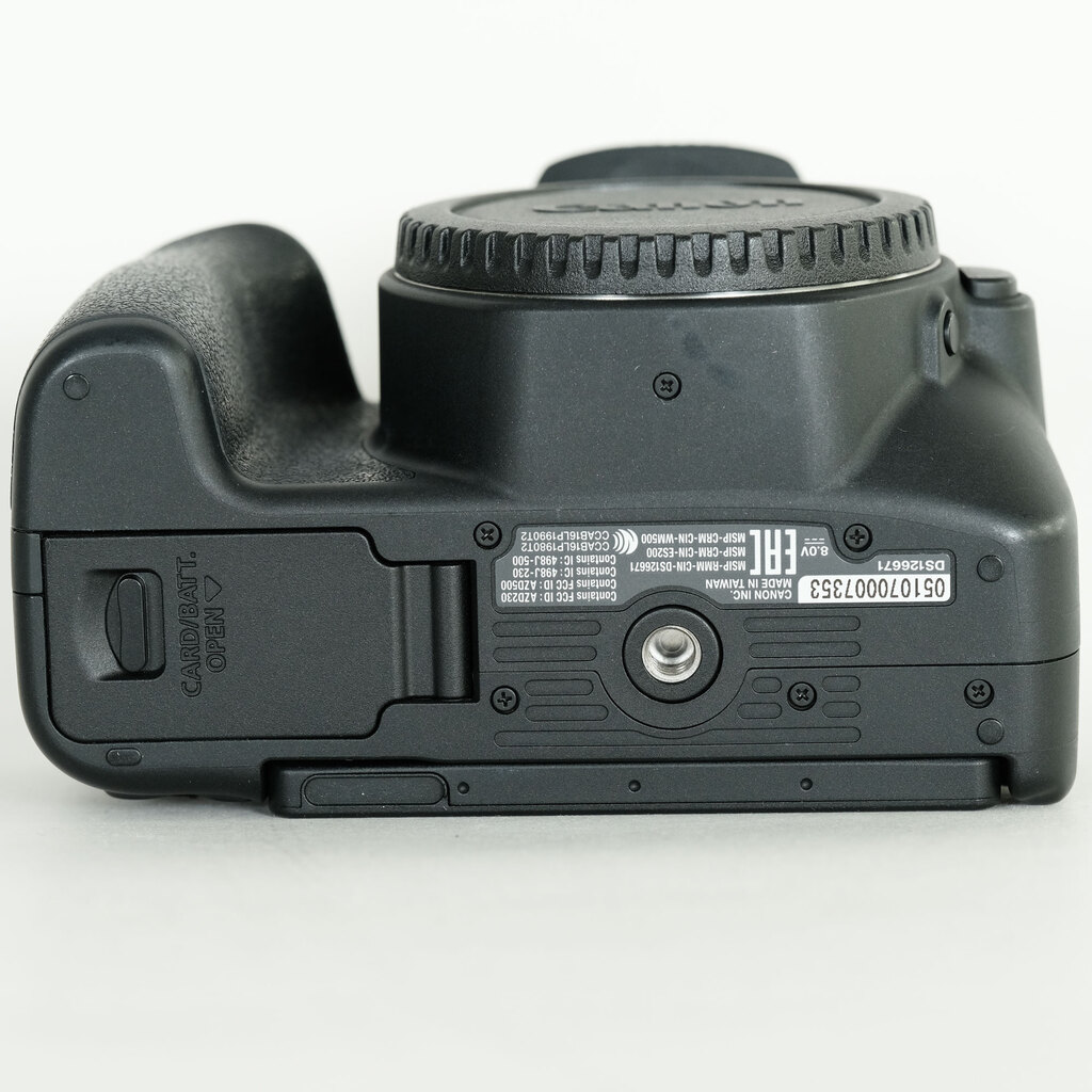 Canon EOS Kiss X9 中古　おまけつき 楽天市場】【中古】【1ヶ月保証】 デジタル一眼レフ カメラ