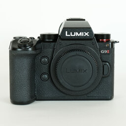 Panasonic LUMIX G9 PRO II Panasonic LUMIX G9 PRO II