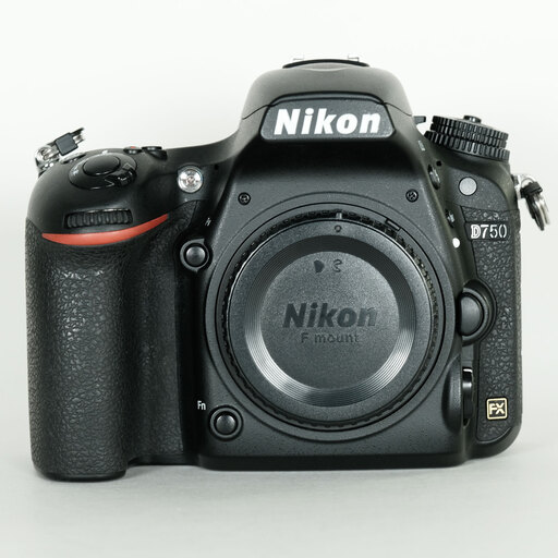 Nikon D750