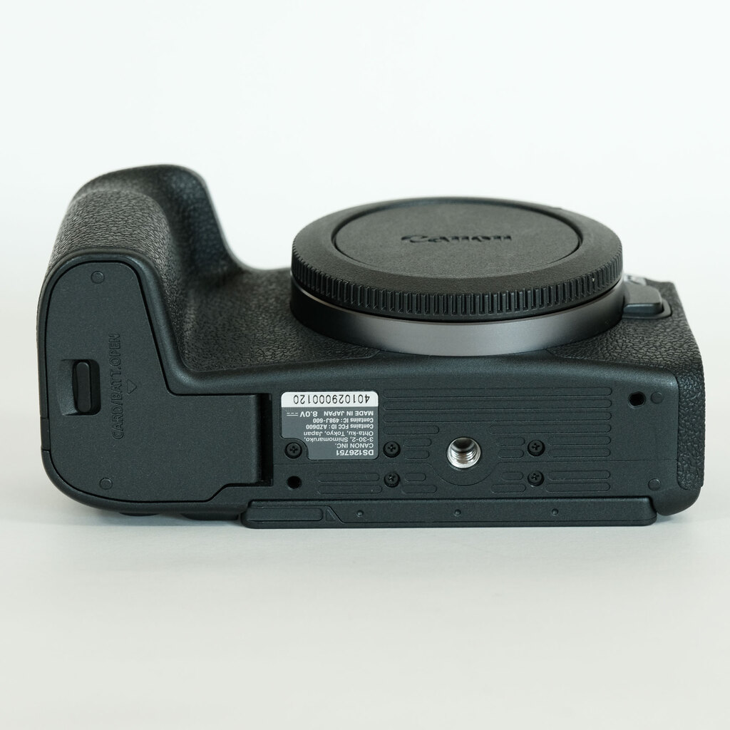 Canon EOS RP ジャンク ジャンク品】Canon (キヤノン) EOS RP ボディ【不稼働品