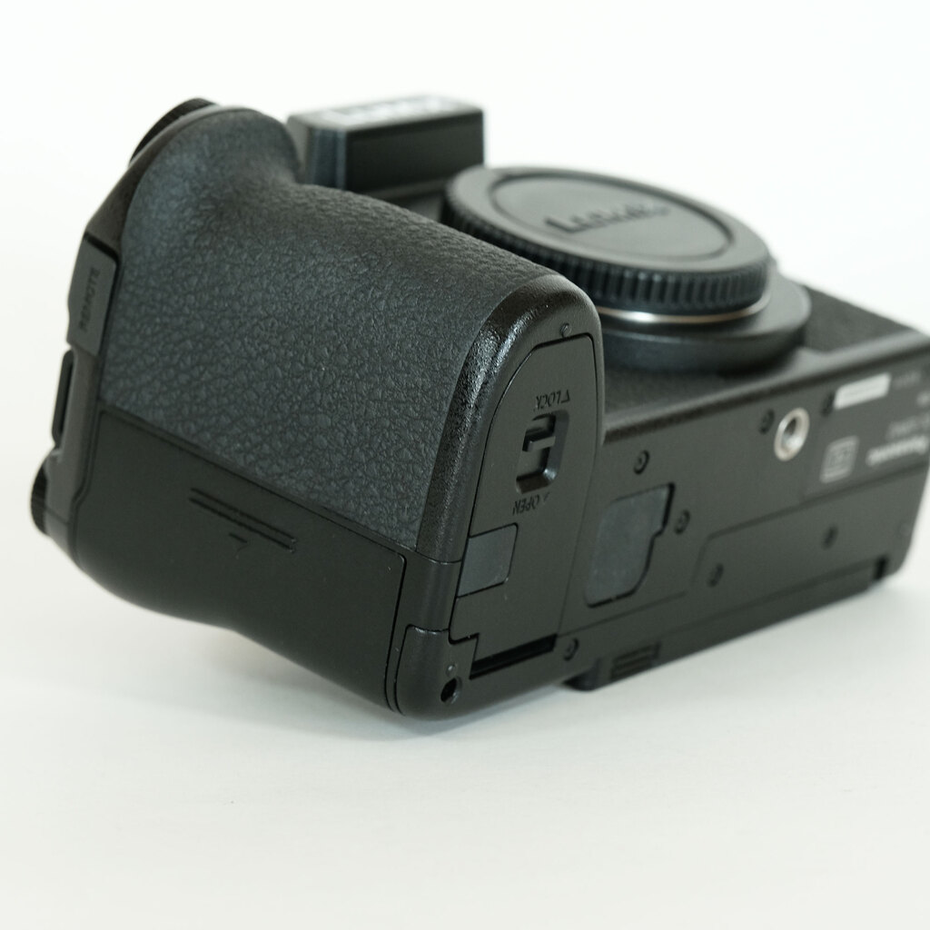 Panasonic LUMIX G9 PRO II Panasonic LUMIX G9 PRO II