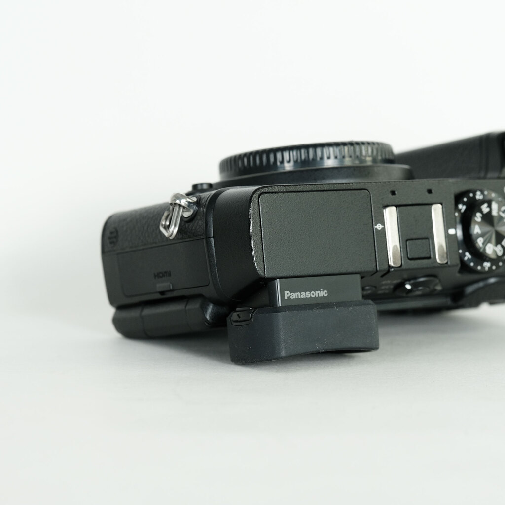 Panasonic LUMIX DMC-GX8 ボディ ブラック Panasonic LUMIX DMC-GX8 ボディ ブラック