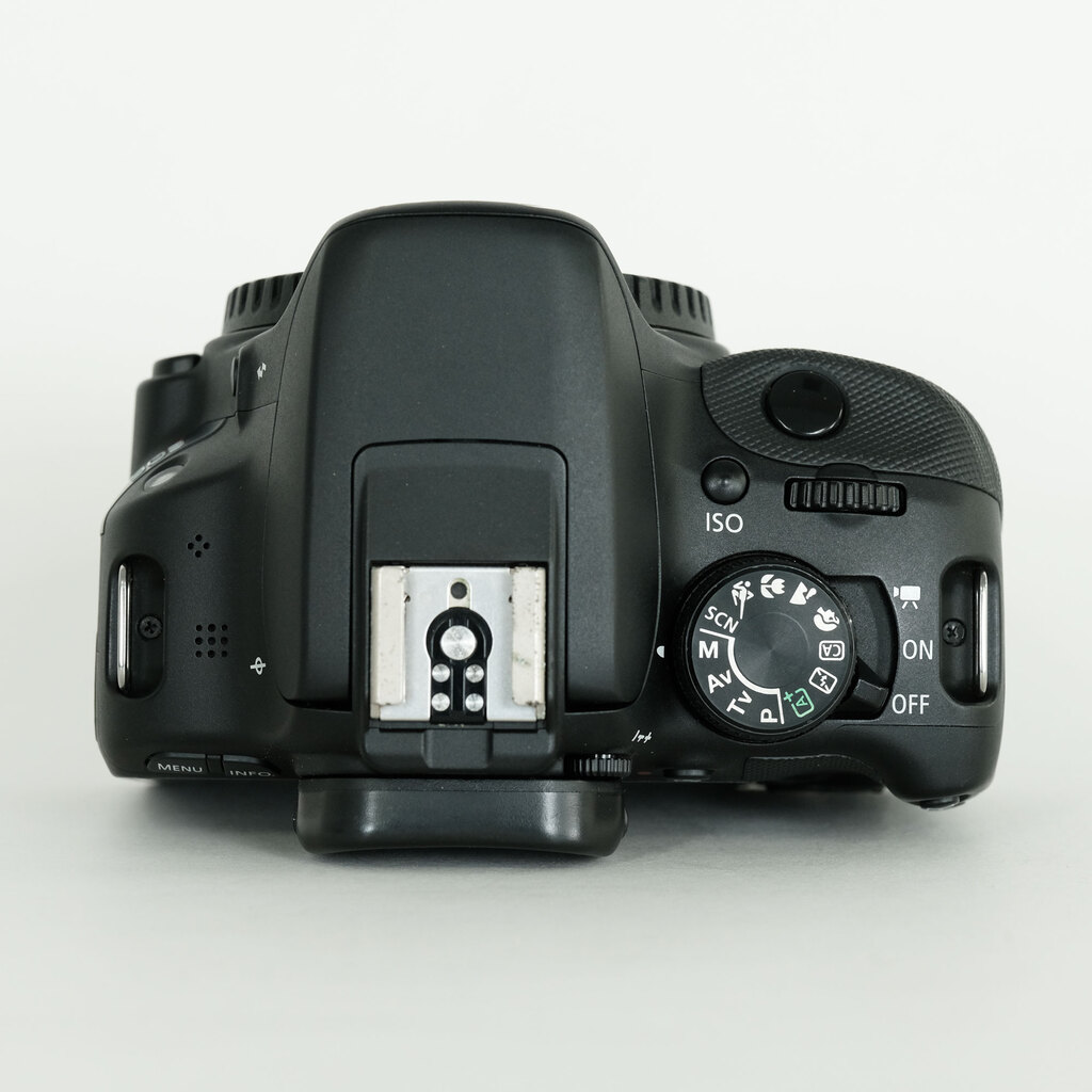 Canon EOS Kiss X7 Canon EOS Kiss X7