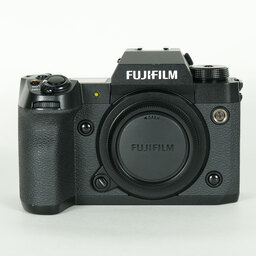 FUJIFILM X-H2