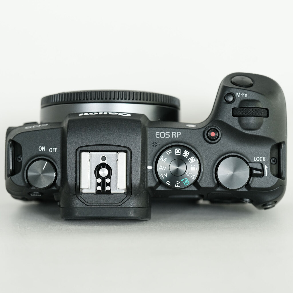 Canon EOS RP Canon EOS RP