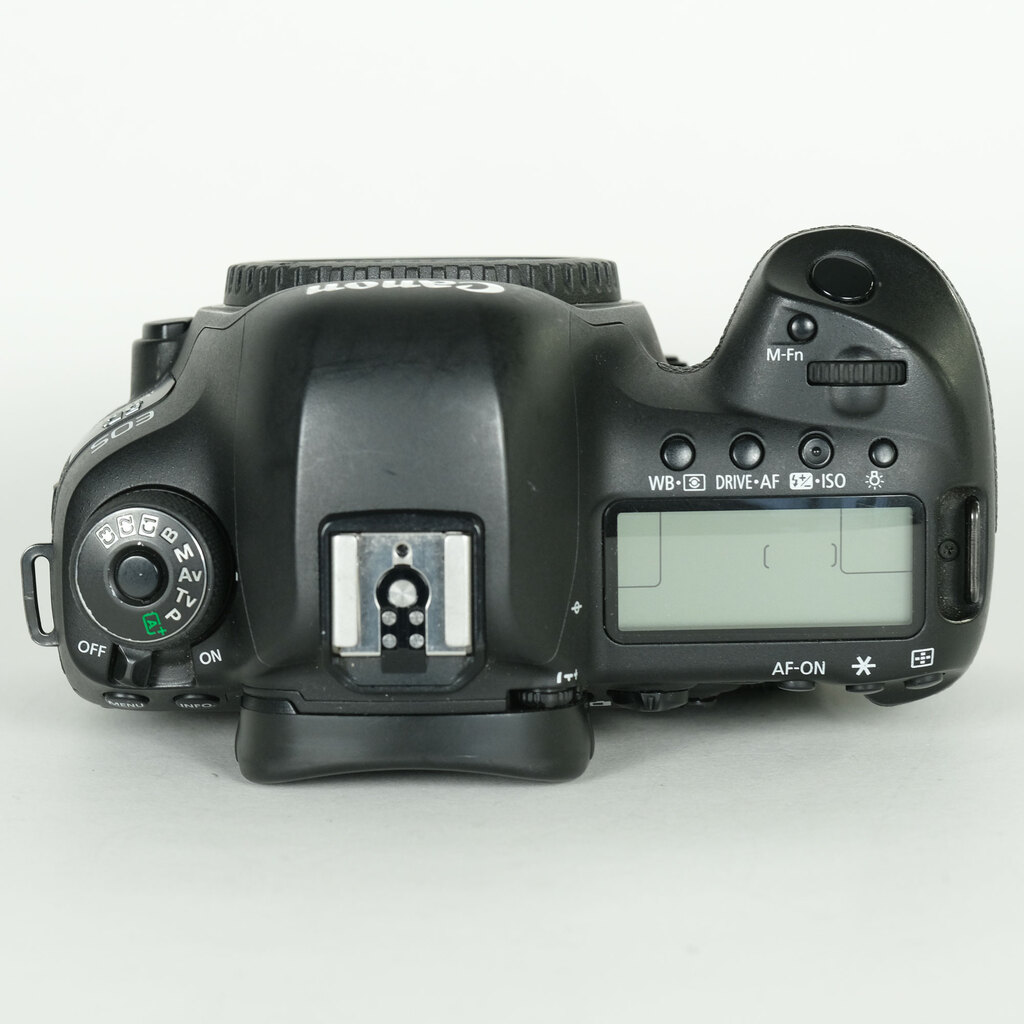 Canon EOS 5D Mark IV Canon EOS 5D Mark IV