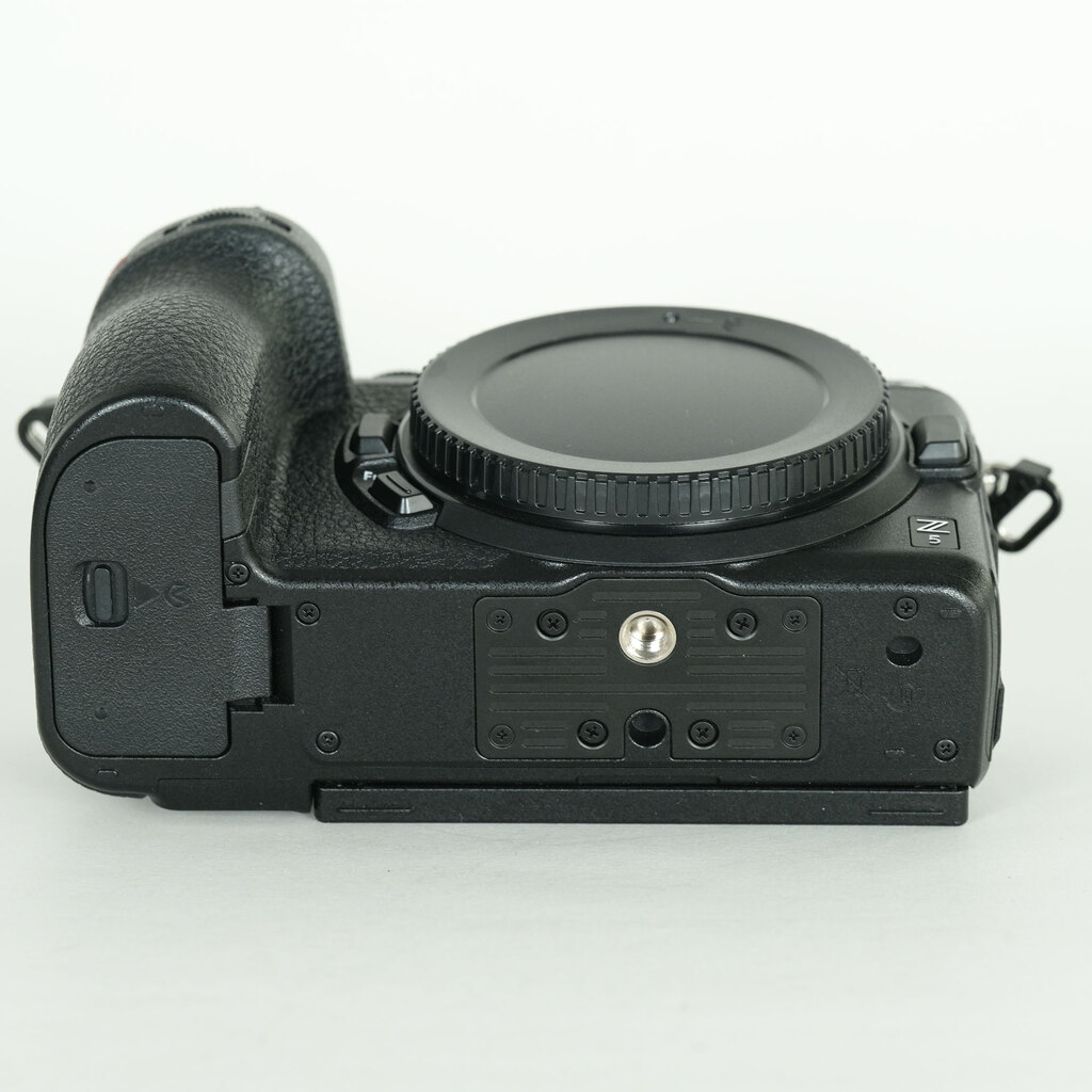 Nikon Z5
