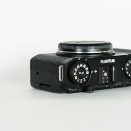 FUJIFILM X-M5 FUJIFILM X-M5