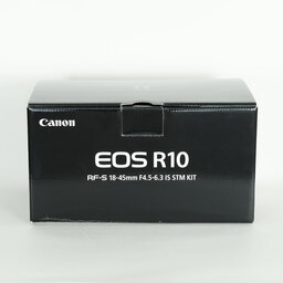 Canon EOS R10 Canon EOS R10