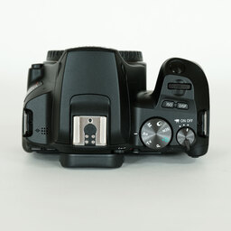 Canon EOS Kiss X10 Canon EOS Kiss X10