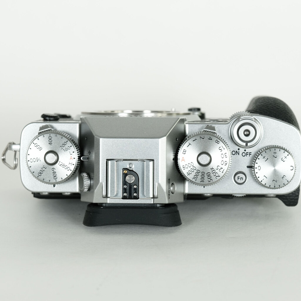 FUJIFILM X-T3 FUJIFILM X-T3