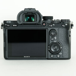 SONY α7 III(ILCE-7M3) SONY α7 III(ILCE-7M3)
