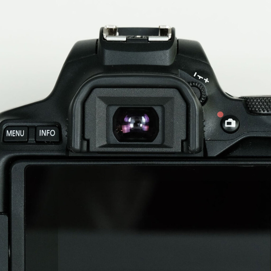 Canon EOS Kiss X10 Canon EOS Kiss X10
