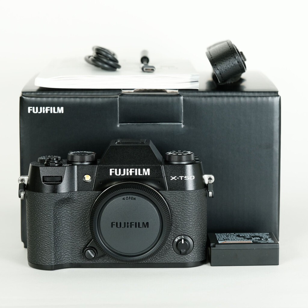 FUJIFILM X-T50の出品 | ONE SCENE（ワンシーン）
