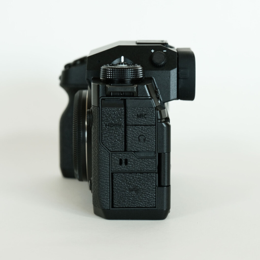 FUJIFILM X-H2の出品 | ONE SCENE（ワンシーン）