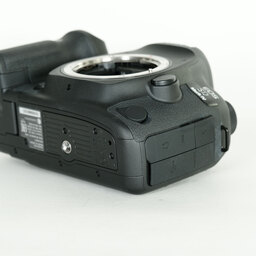 Canon EOS 5D Mark IV Canon EOS 5D Mark IV