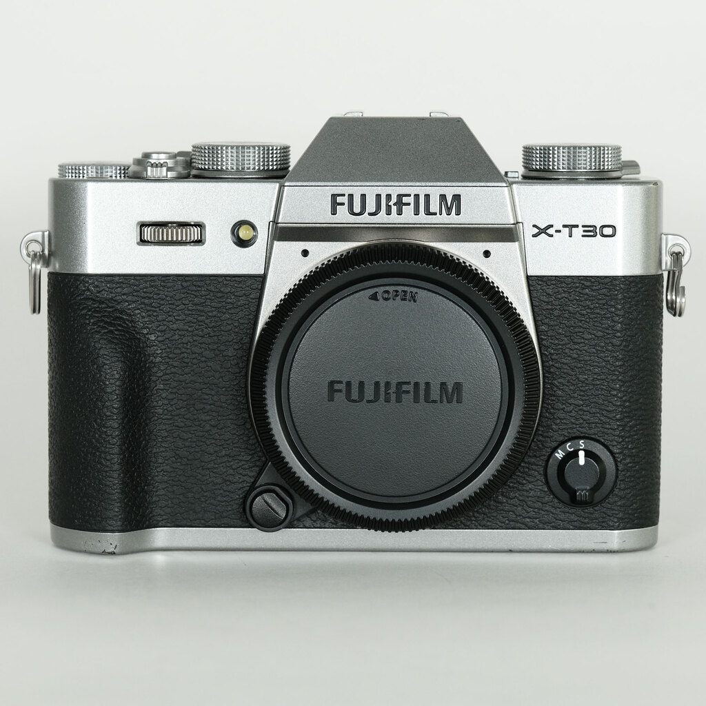 FUJIFILM X-T30 [{fB Vo[]