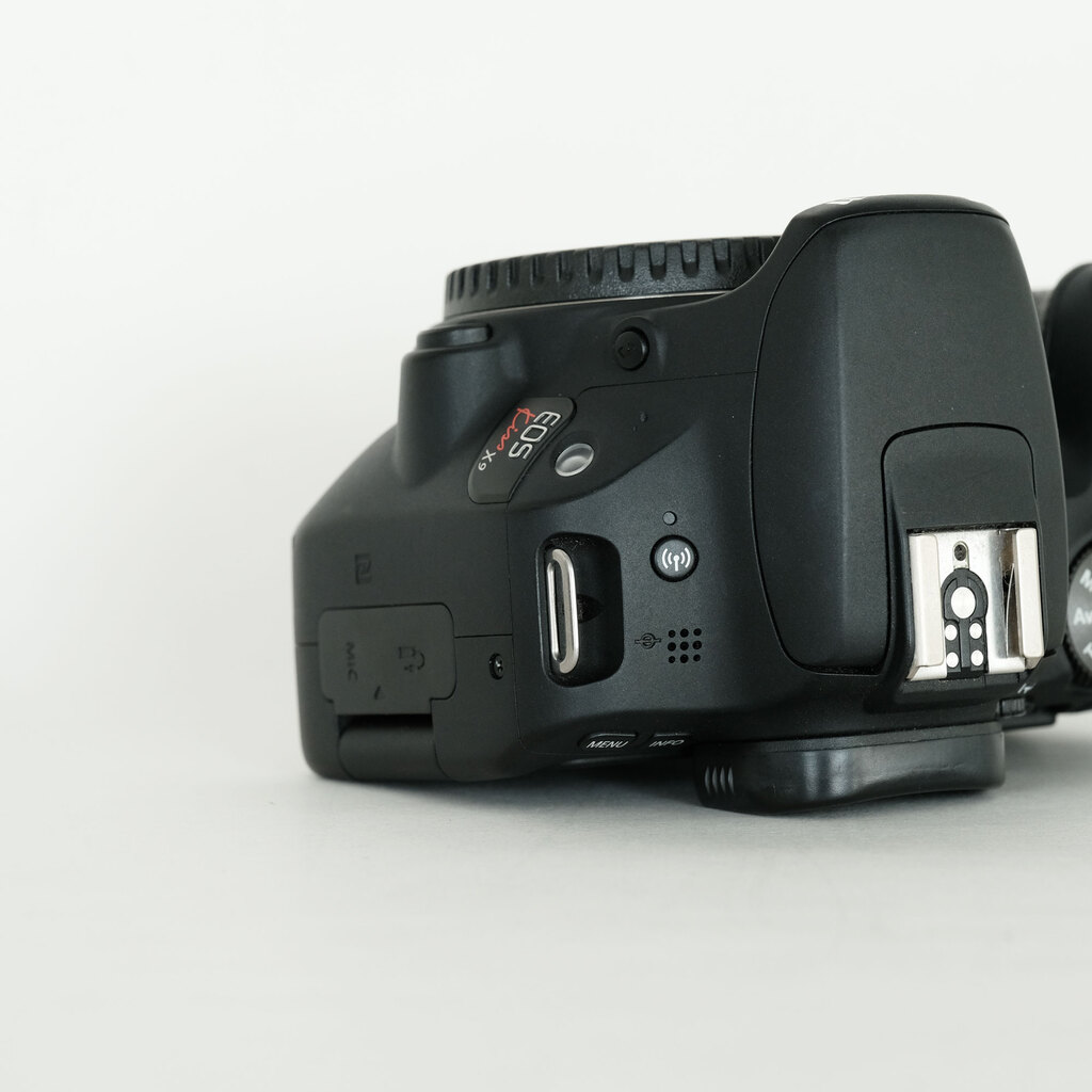 Canon EOS Kiss X9 Canon EOS Kiss X9