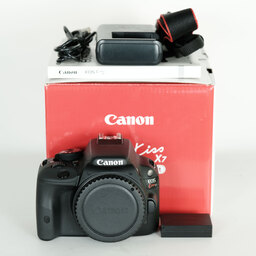 Canon EOS Kiss X7 Canon EOS Kiss X7