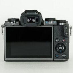 Canon EOS M5 Canon EOS M5