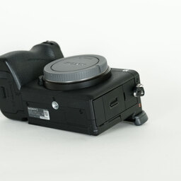 SONY α6700(ILCE-6700) SONY α6700(ILCE-6700)