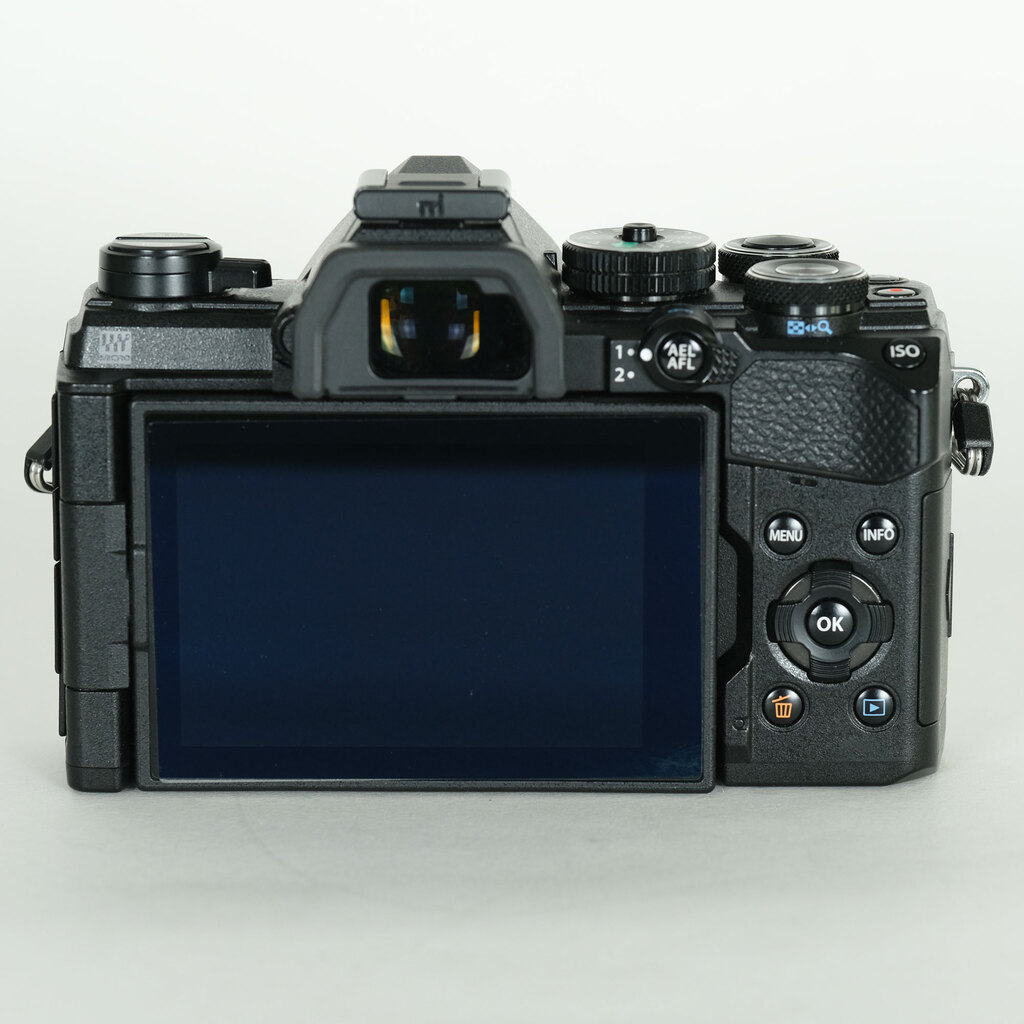 OM SYSTEM OM-5 OM SYSTEM OM-5