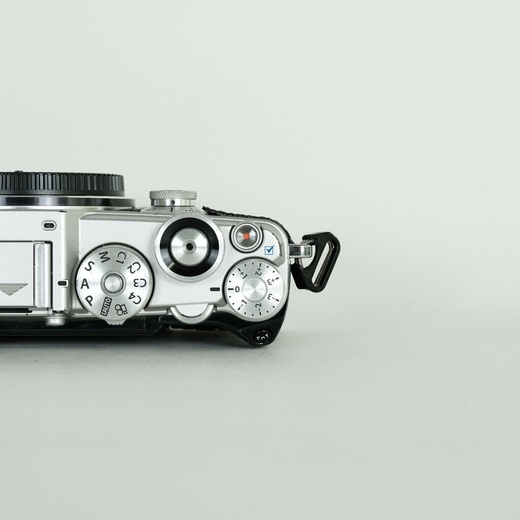 オリンパス pen F ジャンク OLYMPUS PEN-Fの出品 | ONE SCENE(ワンシーン)