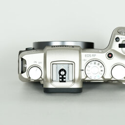 Canon EOS RP ボディ ゴールド Canon EOS RP ボディ ゴールド