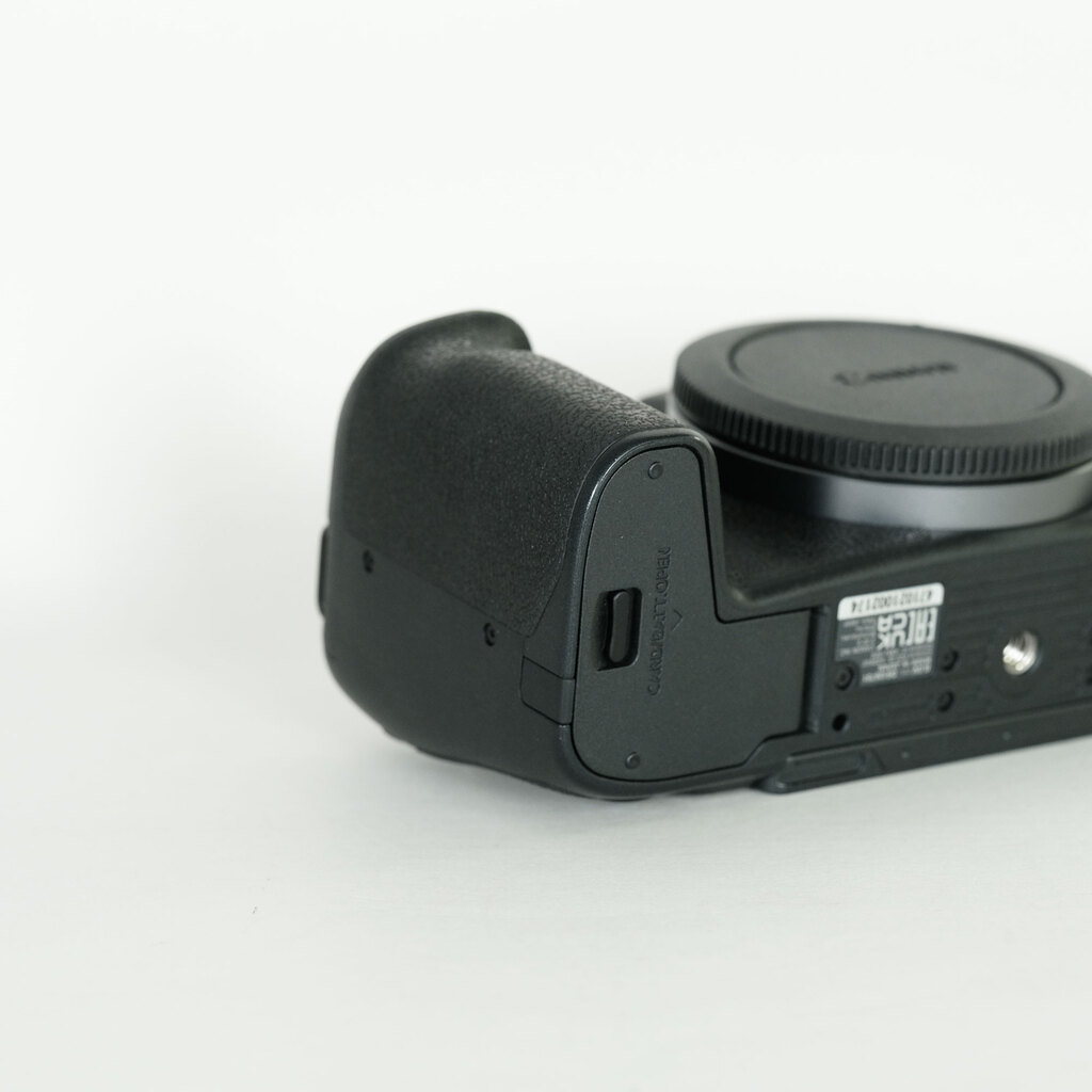 Canon EOS RP Canon EOS RP