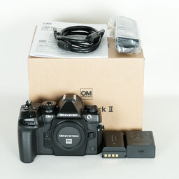 OM SYSTEM OM-1 Mark II