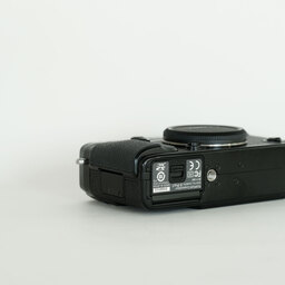 FUJIFILM X-Pro1 FUJIFILM X-Pro1
