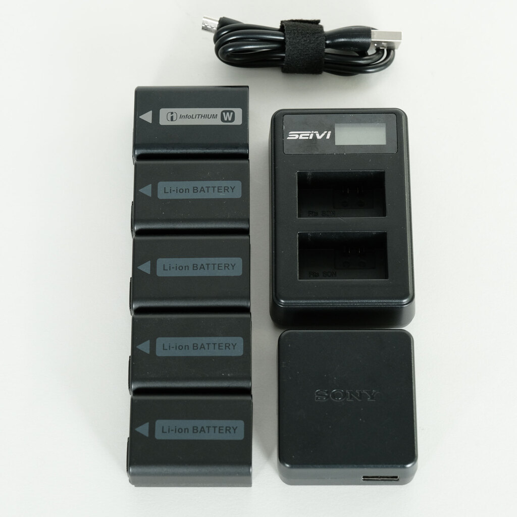 SONY α7S II(ILCE-7SM2) SONY α7S II(ILCE-7SM2)