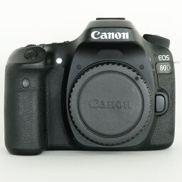 Canon EOS 80D EF-S18-135 IS USM レンズキット Canon EOS 80D EF-S18-135 IS USM レンズキット