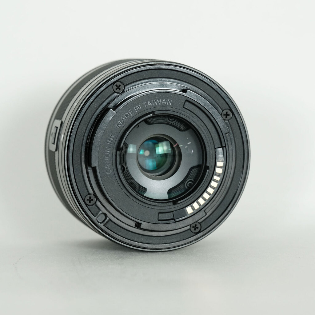 Canon EOS M6 Canon EOS M6