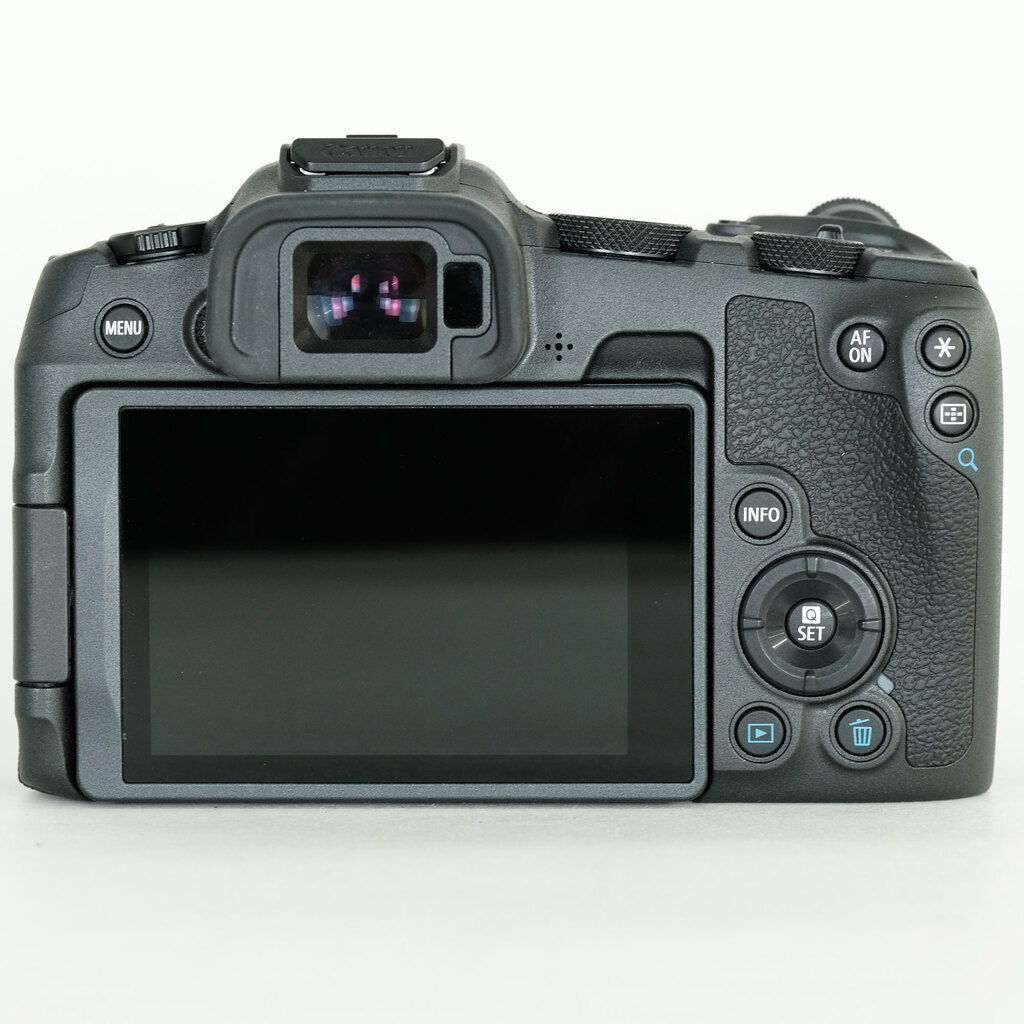 Canon EOS R8 Canon EOS R8