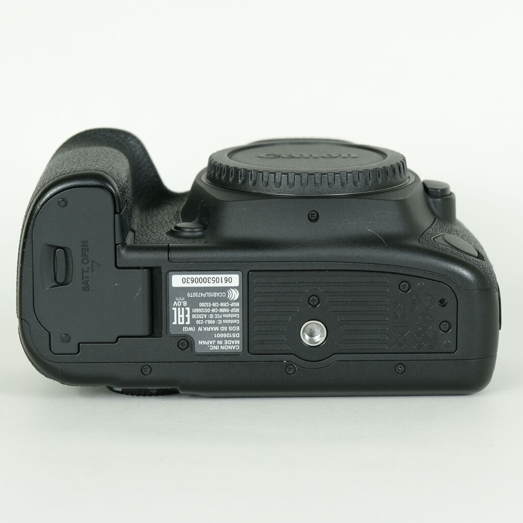 Canon EOS 5D Mark IV