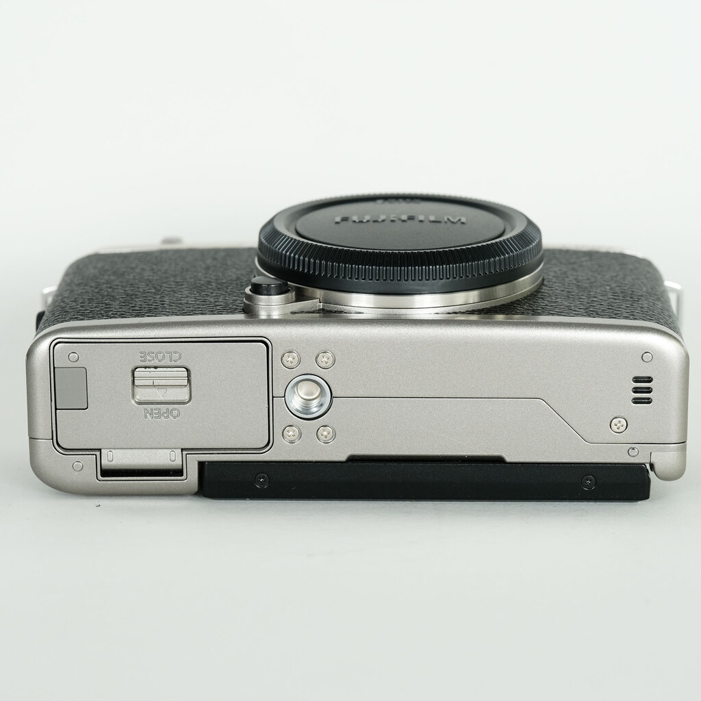 FUJIFILM X-T100 FUJIFILM X-T100