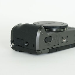 Canon EOS M6 Canon EOS M6