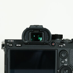 SONY α7R III(ILCE-7RM3) SONY α7R III(ILCE-7RM3)