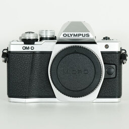 OLYMPUS OM-D E-M10 Mark II OLYMPUS OM-D E-M10 Mark II